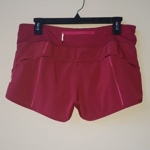 EUC Lululemon Shorts 2.5"